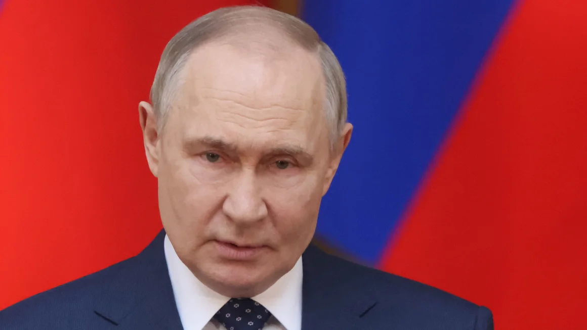 putin-tegaskan-pentingnya-diplomasi-untuk-hindari-penggunaan-senjata-nuklir-di-ukraina