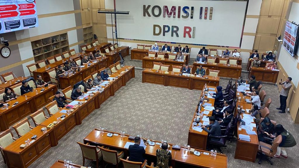 Legislator Desak Pengusutan Kasus Gula Zarof Ricar, Jampidsus Berikan Tanggapan